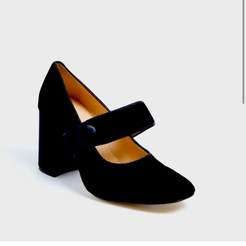 Black Velvet Ellie Heels | Tuckernuck